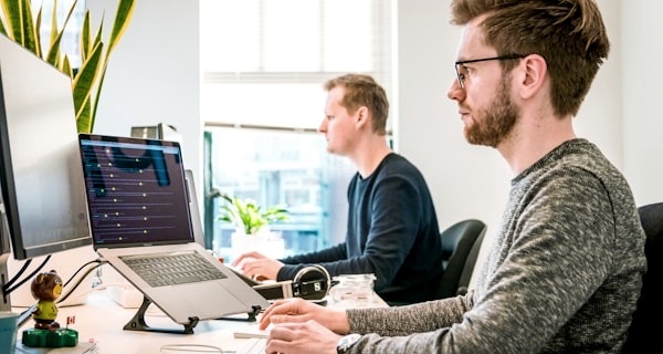 Elektromobilita a nové možnosti elektroniky